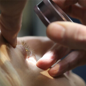 Months after being blinded by a sucker punch, victim can see again